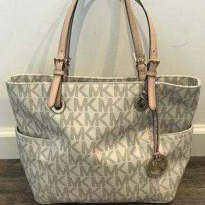 Michael Kors Shoulder Bag